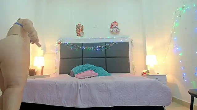 Snapshot of Aslhyn_Gomez chatting on December 13, 2024, 11:17 pm Aslhyn Gomez online show from December 13, 2024, 11:17 pm