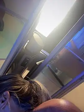 Snapshot of vixendoll87 chatting on February 4, 2025, 7:33 pm vixendoll87 online show from February 4, 2025, 7:33 pm