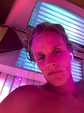 Snapshot of vixendoll87 chatting on February 7, 2025, 11:13 pm vixendoll87 online show from February 7, 2025, 11:13 pm