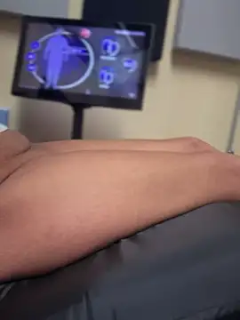 Snapshot of vixendoll87 chatting on February 12, 2025, 7:24 pm vixendoll87 online show from February 12, 2025, 7:24 pm