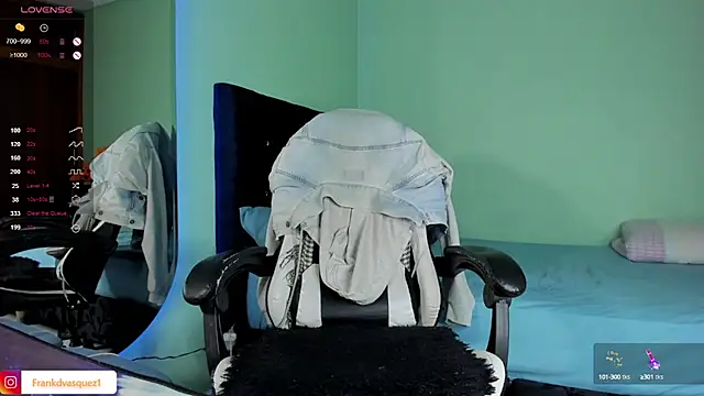 Snapshot of Neganhot_ chatting on January 23, 2025, 11:36 pm Neganhot online show from January 23, 2025, 11:36 pm