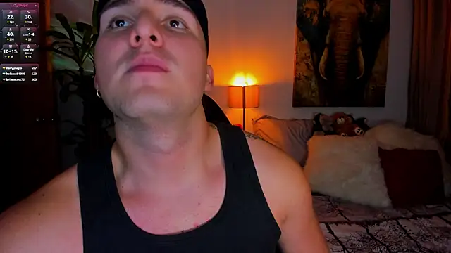 liam oficial02 online show from February 26, 2025, 4:36 am