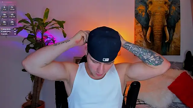 liam oficial02 online show from March 17, 2025, 6:07 am