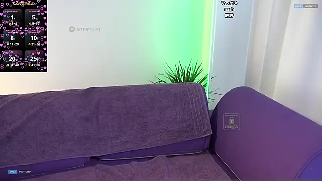 OMOCHI Queen online show from February 24, 2025, 1:35 am