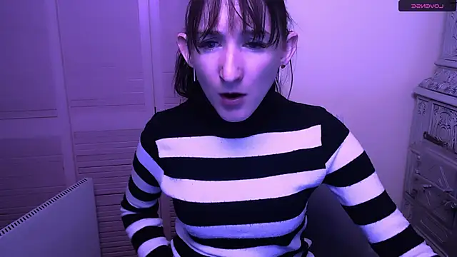 AmandaSell online show from January 1, 2025, 12:44 pm