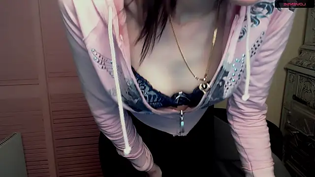 AmandaSell online show from January 8, 2025, 10:59 am