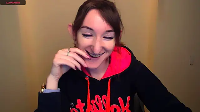 AmandaSell online show from February 28, 2025, 8:31 am