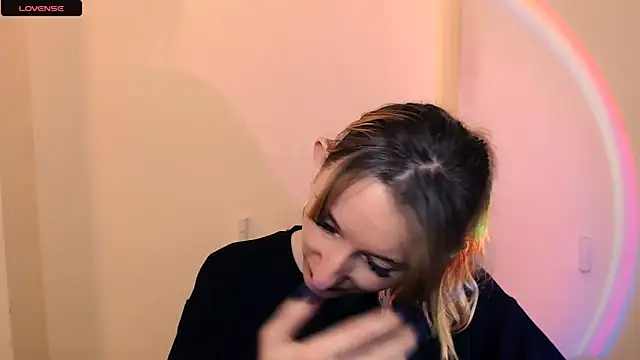 AmandaSell online show from October 10, 2025, 8:13 am