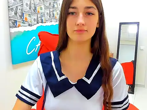 Moon-liza online show from February 18, 2026, 6:53 am