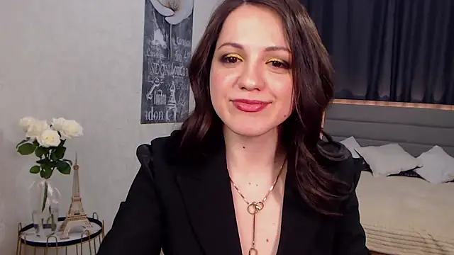 Snapshot of SusanMorado chatting on February 9, 2025, 1:35 pm SusanMorado online show from February 9, 2025, 1:35 pm