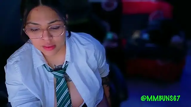 Snapshot of miacanela_xo chatting on November 1, 2025, 12:56 am miacanela xo online show from November 1, 2025, 12:56 am