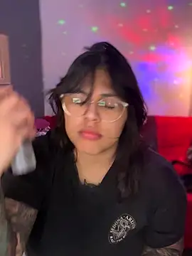 Snapshot of miacanela_xo chatting on November 22, 2025, 1:37 am miacanela xo online show from November 22, 2025, 1:37 am