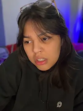 miacanela xo online show from December 15, 2025, 1:10 am