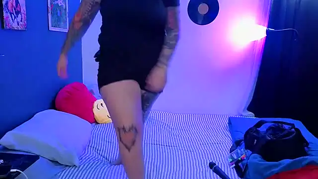 miacanela xo online show from February 21, 2026, 2:34 am