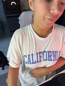 Snapshot of Melisa_Ester chatting on July 25, 2026, 7:39 am Melisa Ester online show from July 25, 2026, 7:39 am