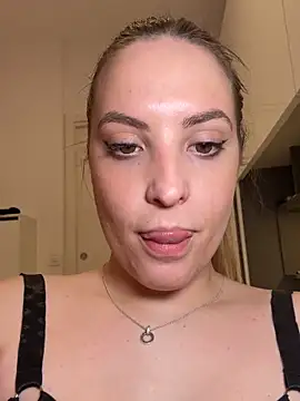 LiliMorganxxx online show from February 16, 2026, 10:06 pm