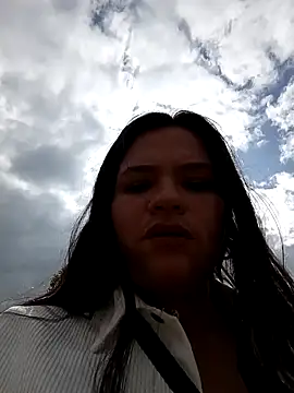 Julieta-tits online show from December 17, 2024, 8:10 pm