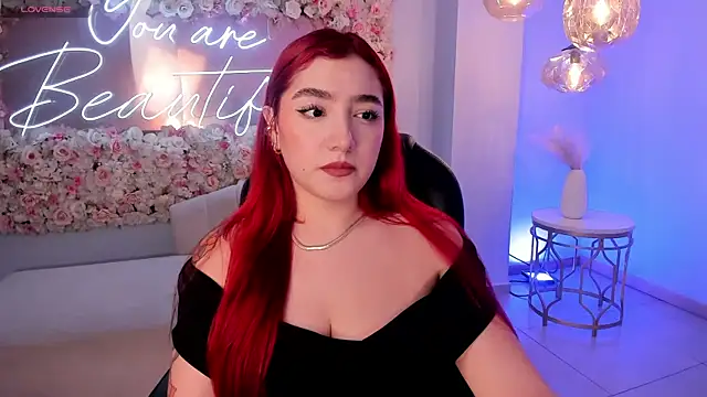 ViolettCastel online show from September 20, 2025, 7:48 pm