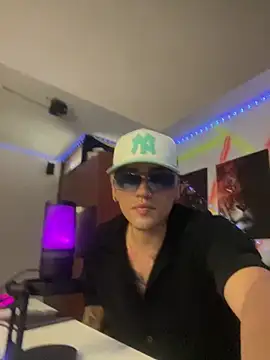 Rolblue online show from July 18, 2026, 7:28 pm