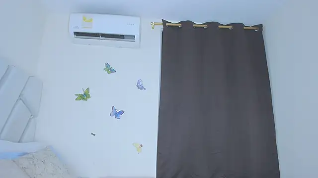 Snapshot of sofiacastillo01 chatting on February 14, 2026, 3:47 am sofiacastillo01 online show from February 14, 2026, 3:47 am