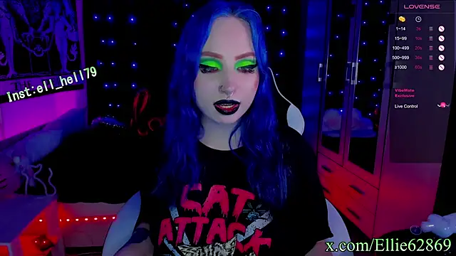 Kitty goth online show from March 9, 2025, 2:50 am