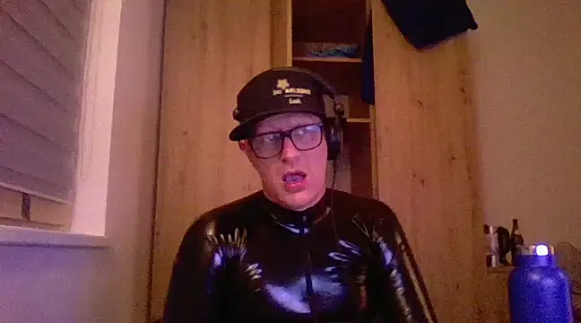 Bigthroaterboy online show from March 3, 2025, 3:52 am