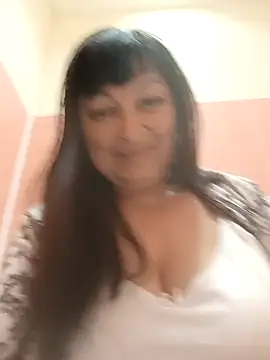 Snapshot of Women-pleasures chatting on October 19, 2025, 12:17 pm Women-pleasures online show from October 19, 2025, 12:17 pm