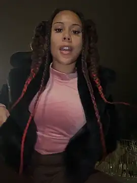 HaileyDiana online show from March 19, 2026, 10:03 pm