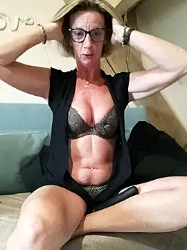 Snapshot of tatianasexymilf chatting on May 29, 2026, 7:23 pm tatianasexymilf online show from May 29, 2026, 7:23 pm