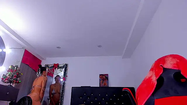 kerlysmith 24 online show from December 23, 2024, 7:52 pm