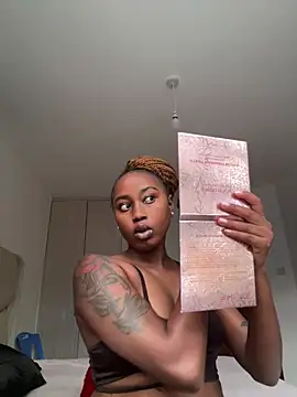 Miss hot candy online show from February 24, 2026, 8:34 am