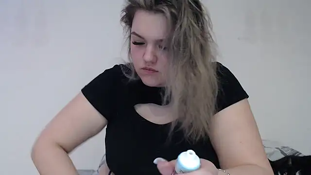 Snapshot of AnitaWillias chatting on March 7, 2025, 12:15 am AnitaWillias online show from March 7, 2025, 12:15 am