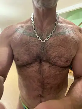 Snapshot of DaddySnowXX chatting on June 21, 2026, 2:14 am DaddySnowXX online show from June 21, 2026, 2:14 am