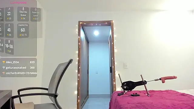 CharlotteRouseVIP online show from November 8, 2025, 11:36 pm