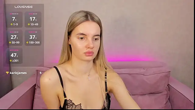 Erika Carpenter online show from January 31, 2025, 1:01 am