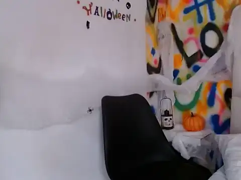 Liana Bernocchi online show from September 27, 2025, 6:57 pm