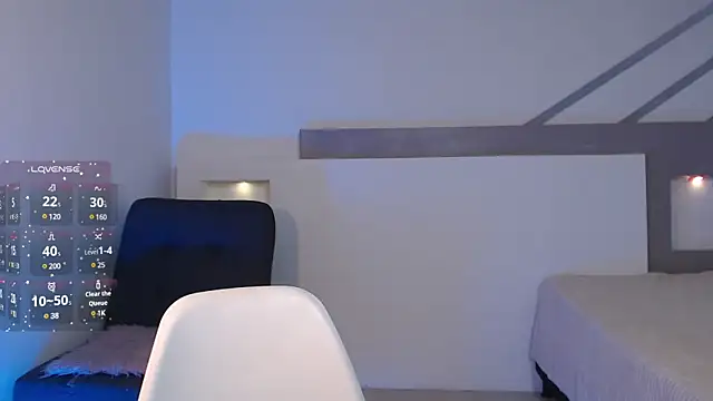 EmilyPaynne online show from December 14, 2024, 3:58 pm