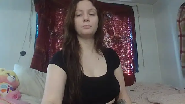 emerieskye20 online show from January 18, 2025, 7:48 pm