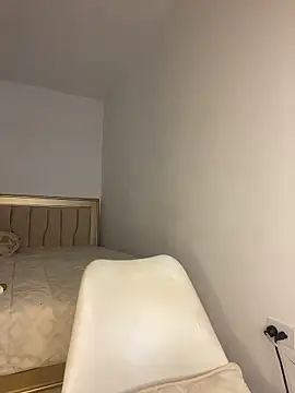 nicoleebony1 online show from March 4, 2026, 7:53 pm