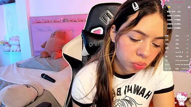 little jade online show from March 12, 2025, 12:10 am