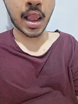 alesssterling online show from April 16, 2026, 6:09 pm