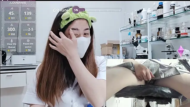 Snapshot of Kathylove_2023 chatting on February 26, 2025, 11:41 am Kathylove 2023 online show from February 26, 2025, 11:41 am