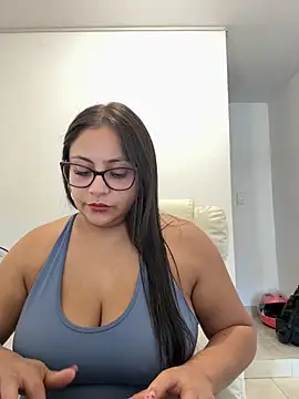 Sol biglips online show from April 5, 2026, 5:10 pm