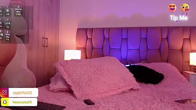 Snapshot of SophiaKarson chatting on March 13, 2025, 2:55 pm SophiaKarson online show from March 13, 2025, 2:55 pm