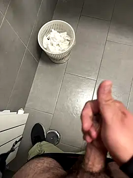  themask  online show from October 27, 2025, 9:08 pm