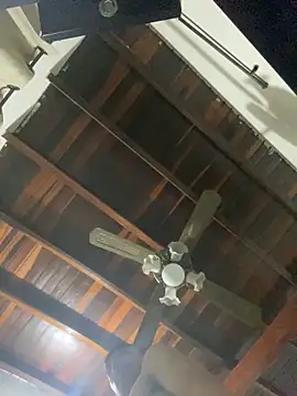 Snapshot of tom_thick chatting on December 20, 2024, 9:54 am tom thick online show from December 20, 2024, 9:54 am