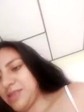 Snapshot of Valeer_abby chatting on December 25, 2024, 11:54 am Valeer abby online show from December 25, 2024, 11:54 am