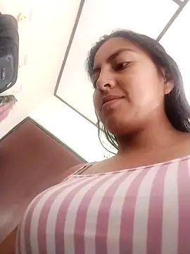 Snapshot of Valeer_abby chatting on March 17, 2025, 2:45 pm Valeer abby online show from March 17, 2025, 2:45 pm