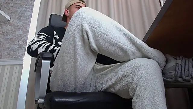 BrandonTate online show from October 2, 2025, 9:05 am