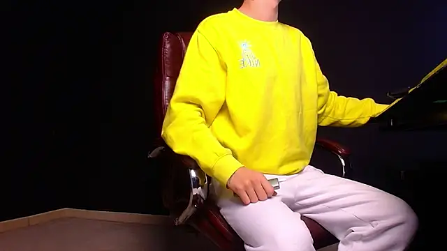 BrandonTate online show from October 8, 2025, 10:35 am